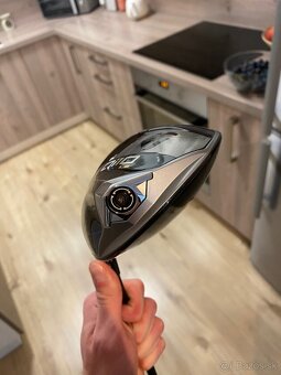 Nový Taylormade Qi 10 LS driver lavý - 2