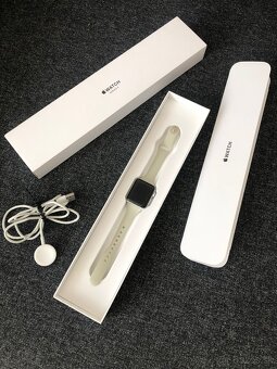 Apple watch strieborné - 2