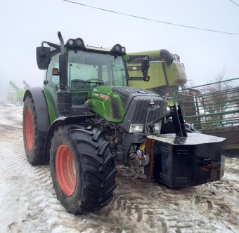 TRAKTOR FENDT 211 VARIO - 2