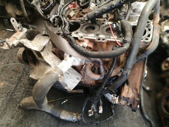 Rozpredám motory Nissan Pathfinder, Navara D40, 2.5,126,128 - 2