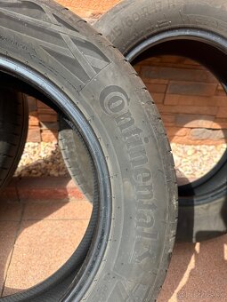 Continental 215/60 R17 - 2