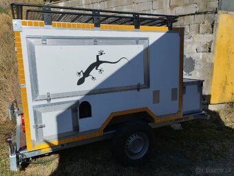 Obytná nadstavba na Pick Up, prives - 2