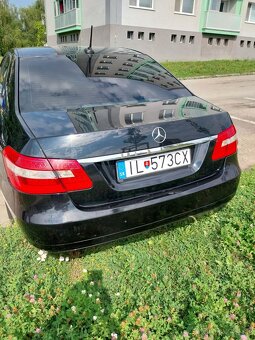 Mercedes Benz E220 CDI - 2