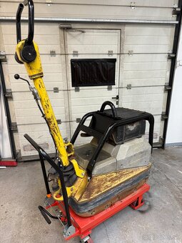 Reverzná vibračná doska Wacker Neuson DPU 4045H 390kg - 2