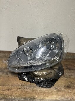 Ľavý predný svetlomet Volkswagen Golf, Jetta 2003-2008 - 2