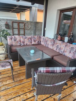 Zahradne sedenie - 2