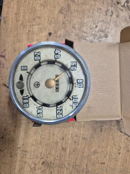 Tatra 600 tachometer - 2