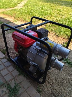 Kalove benzinove cerpadlo Hecht - 2