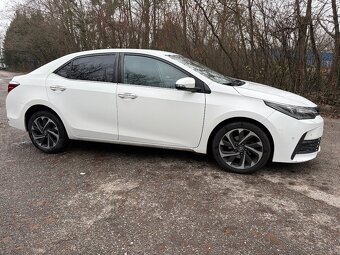 Toyota Corolla 1.6 - 2