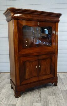 Sekretár „BIEDERMEIER“ ( 288 ). - 2