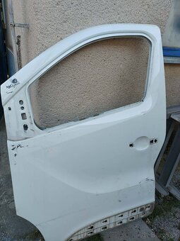 RENAULT TRAFIC III X82 Ľ.P. DVERE - 2