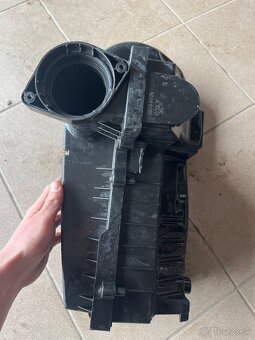 Box vzduchového filtru VW - 2