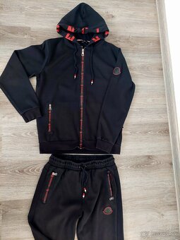 Teplakova súprava Moncler - 2