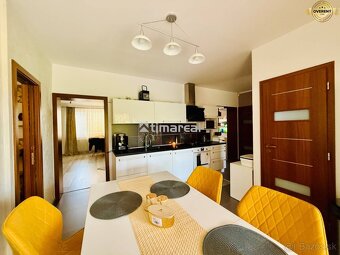 Priestranný 5i RD s garážou po vkusnej rekonšt. na Tulipáne - 2