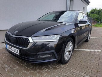 ŠKODA OCTAVIA COMBI IV 2.0 TDI 2021 DSG - 2