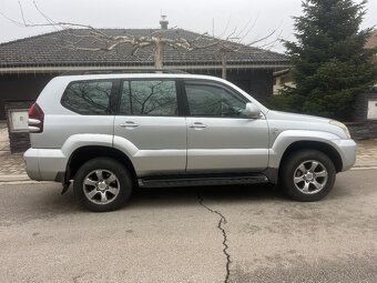 Landcruiser 120 3.0 manual 128kw - 2
