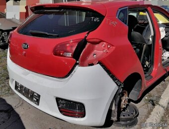 Kia Ceed 2016 1.4 predám MOTOR G4LC, DVERE, PIATE DVERE, - 2