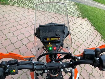 Ktm 690 - 2