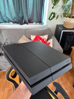 Playstation 4 1TB - 2