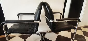 Predám 2 stoličky - konferenčné - pravá koža. - 2