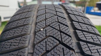 Zimné pneu 245/50 R19 --- PIRELLI RSC - 2