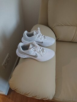 Nike Revolution 6 Next - 2