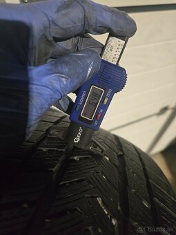 Zimné Pneu Gripmax 215/50 R18 - 2