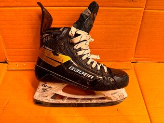 BRUSLE BAUER SUPREME ULTRASONIC, vel. 43/8 fit3 - 2