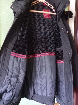 PREDÁM LACNO NENOSENÚ VETROVKU - 2