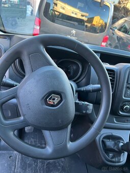 RENAULT TRAFIC 2.0 DCI ROK 2022 - 2