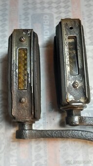 Pedále Štadión S11, S22 - 2