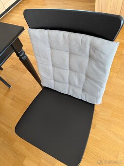 Predám IKEA stôl so stoličkami - 2
