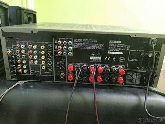 Yamaha RX-V550 - 2