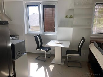 AJ INVESTÍČNE PRI HOTELI JAZMIN V BLÍZKOSTI CENTRA KOŚÍC - 2