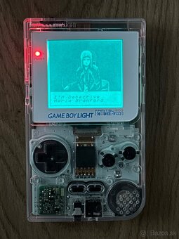 Game Boy Light - 2