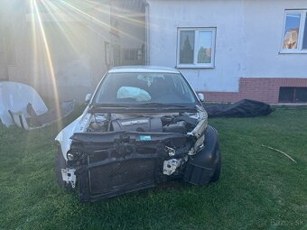 GOLF 4 - 2