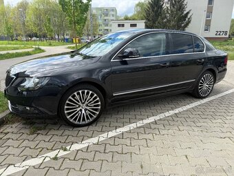 Škoda superb 2 Facelift 3,6 benzín - 2