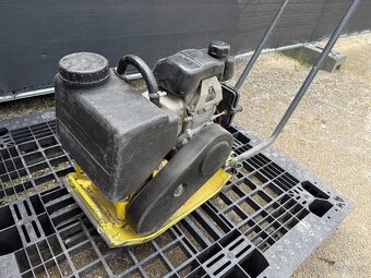 Vibračná doska Bomag BP 6/30 49kg - 2