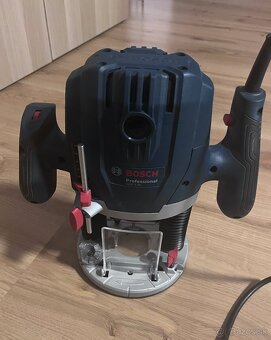 Horna freza Bosch GOF 130 - 0.601.6B7.000 - 2