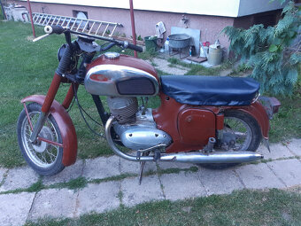 Jawa 250 592 - 2