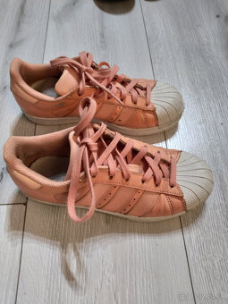 Adidas Superstar veľ.35,5 - 2