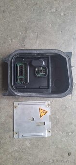 Modul natáčania xenonu Volkswagen Passat B6 - 2