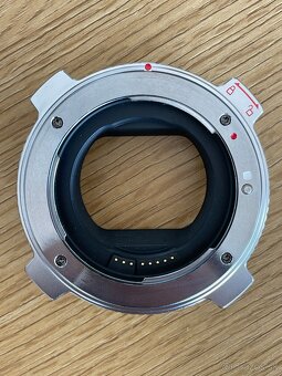Viltrox EF - EOS R Pro (Canon RF / C70 / Red Komodo) - 2