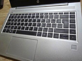 Kovovy HP Probook 440 G6 s procesorom i3 8gb ram a 256gb ssd - 2