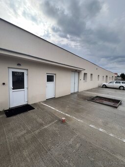 výrobné priestory Veľký Šariš - 1km od R4 100m2 - 2