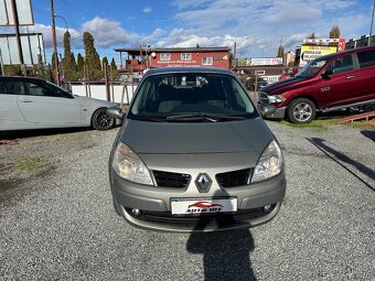 Renault Grand Scénic 1.9 Tdi 7-miestne - 2