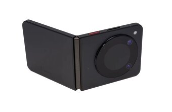 ZTE Nubia Flip 5G 12 / 512 GB čierny - 2