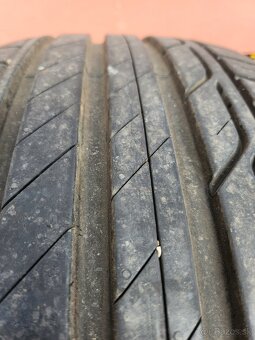 Predám letné pneu. 215/50 R18 Bridgestone - 2
