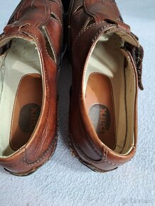 Pánske jarné kožené topánky 42 - 2