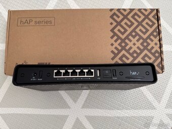 MikroTik hAP ac3 LTE6 kit - 2